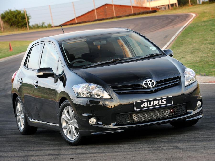  Toyota Auris 5-Door by TRD 2011 года  (ZA) (фото 5 из 18)